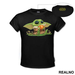 Baby Yoda Drinking Frog Tea - Yoda - Mandalorian - Star Wars