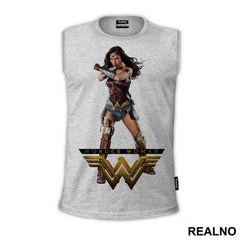 Gal Gadot And Gold Logo - Wonder Woman - Majica