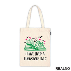 I Have Lived A Thousand Lives - Books - Čitanje - Knjige - Majica