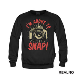 I'm About To Snap! - Photography - Majica