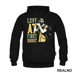 Love At First Shoot - Photography - Majica