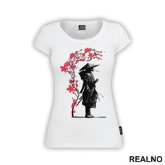 Standing Samurai And Pink Flowers - Majica