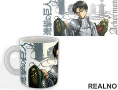 Levi Sitting In The Chair - Attack On Titan - Šolja
