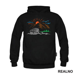Sun, Montain And Jeep - Off Road - Majica