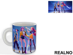 Rumi, Mira And Zoey - Weapons - Glow - Huntrix - Kpop Demon Hunters - Šolja