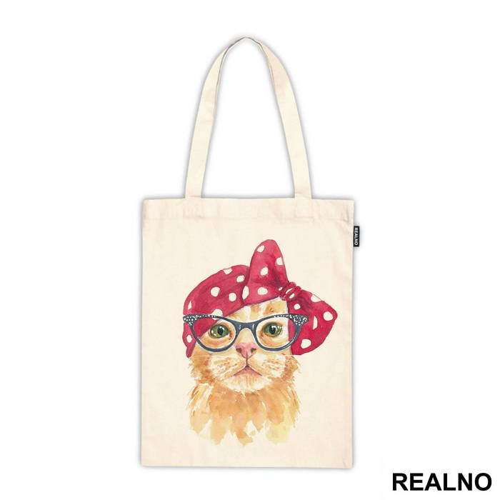 Cat With a Rag On Its Head - Životinje