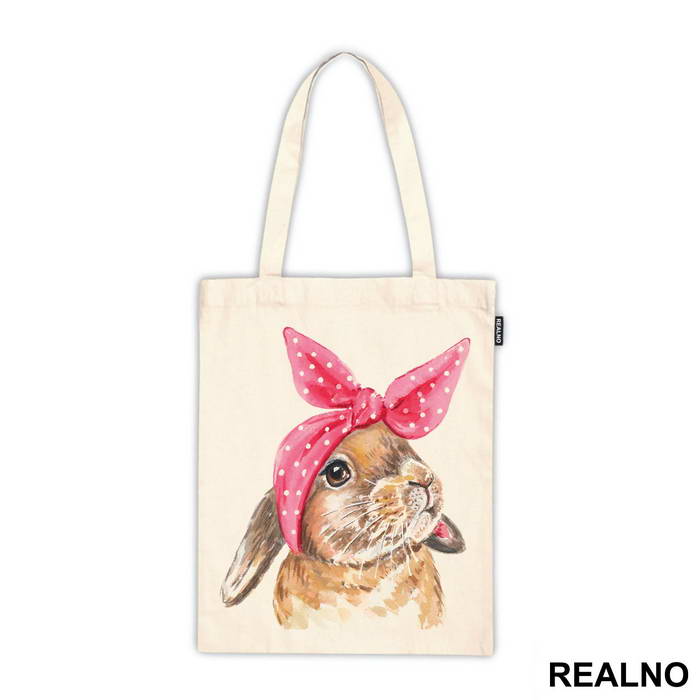 Rabbit With a Rag On Its Head - Životinje