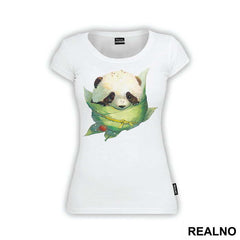 Baby Panda In A Leafe Bag - Životinje