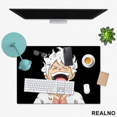 Luffy - Gear Fifth - Smiling - One Piece - Podmetač za sto