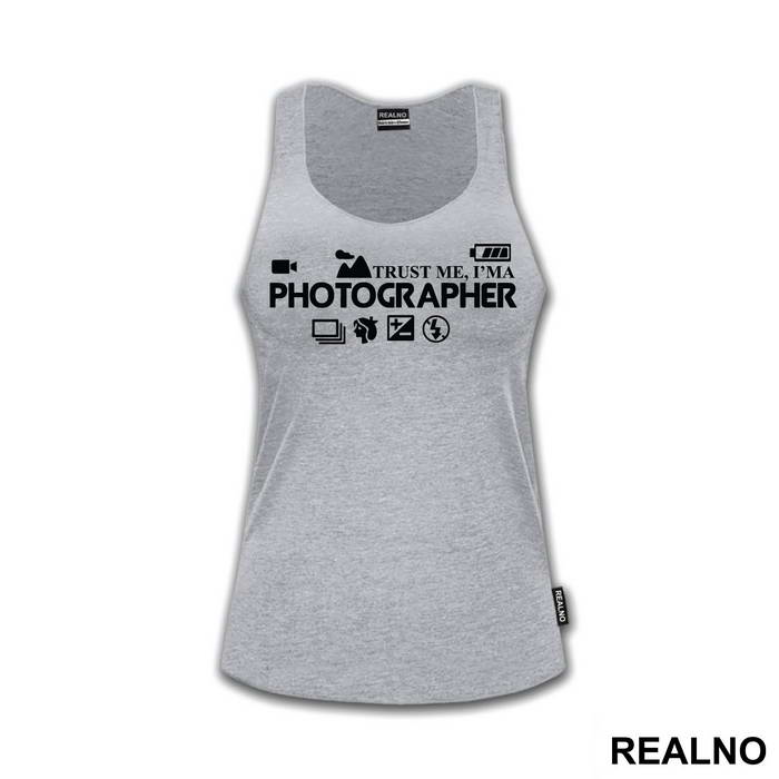 Trist Me I'm A Photographer - Photography