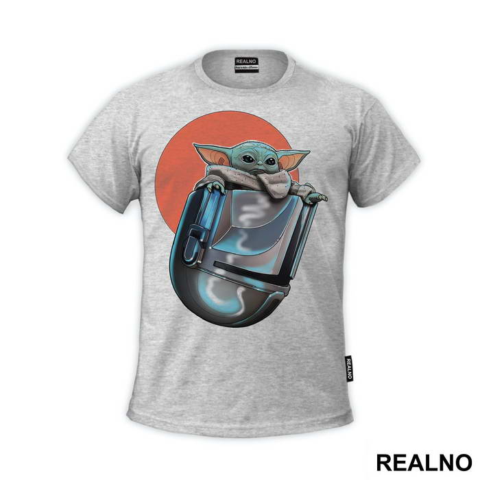 Red Moon With baby Yoda In The Helmet - Mandalorian - Star Wars