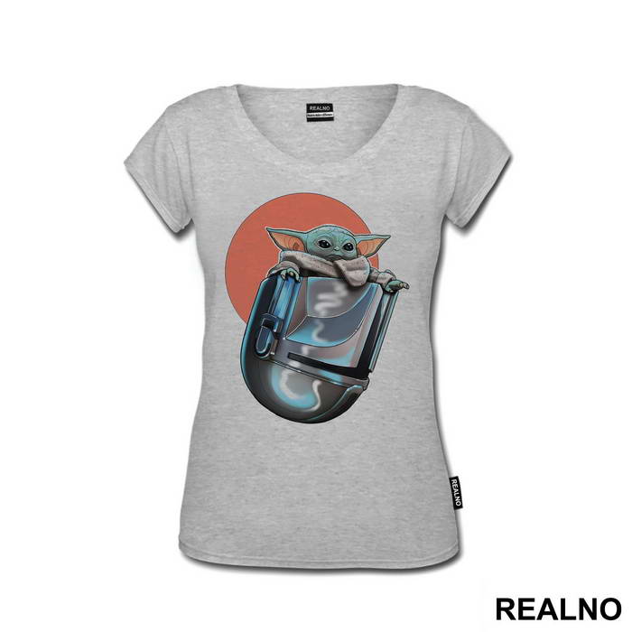 Red Moon With baby Yoda In The Helmet - Mandalorian - Star Wars
