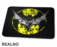 Yellow Moon - Grey Bat - Batman - Podloga za miš