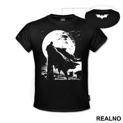 Moon And Bat - Batman - Majica