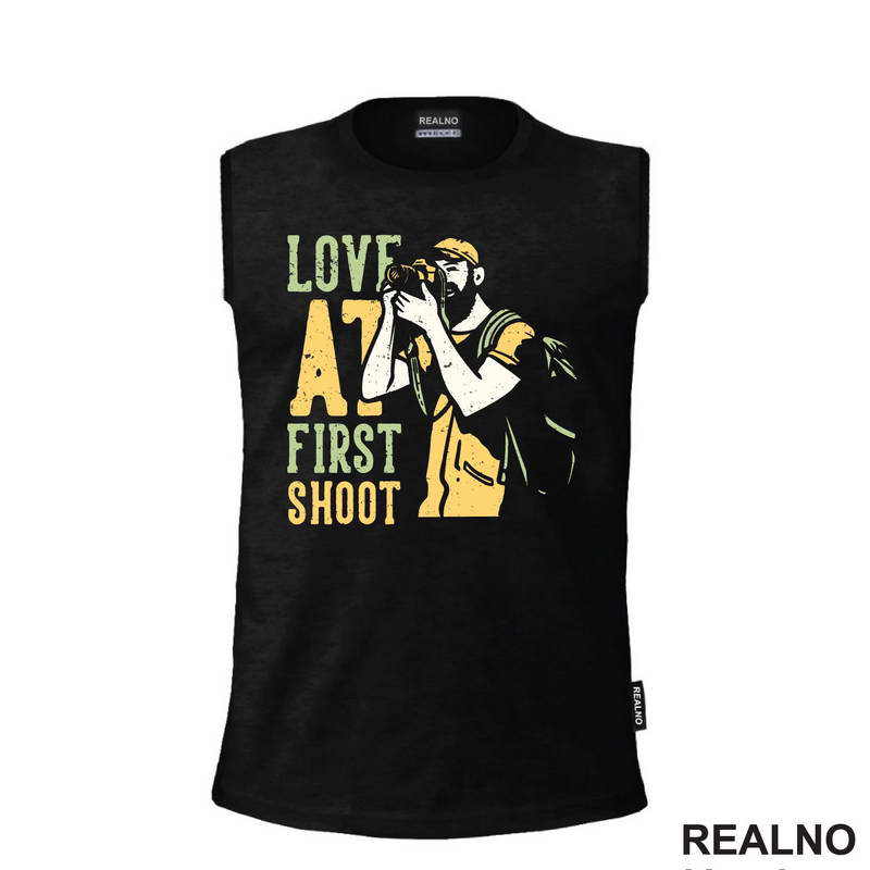 Love At First Shoot - Photography - Majica
