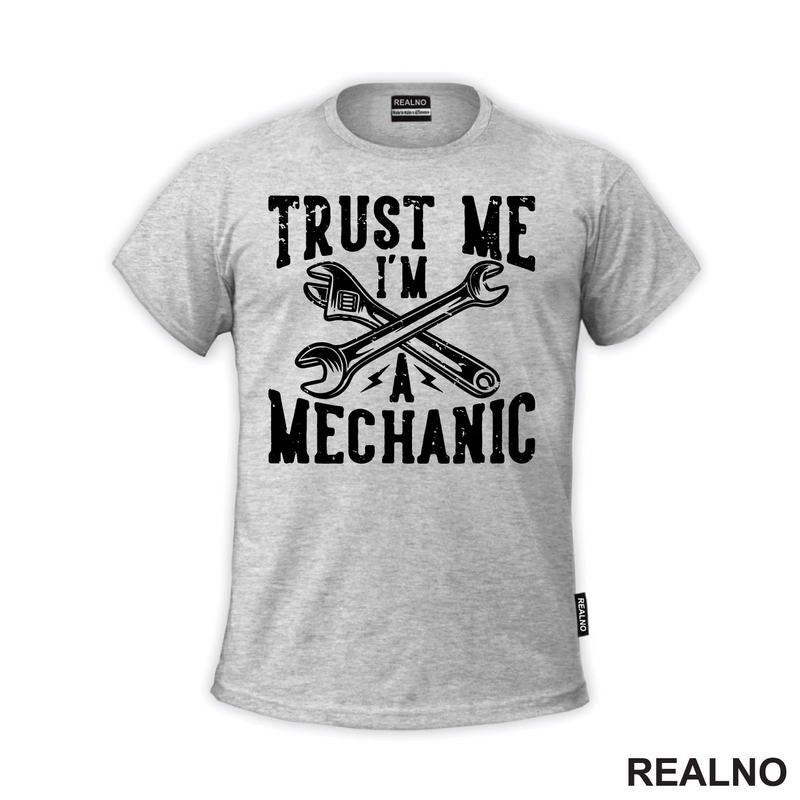Trust Me I'm A Mechanic - Bolts - Radionica - Majstor - Majica