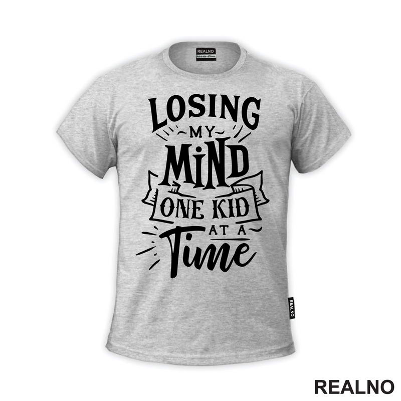 Losing My Mind One Kid At A Time - Humor - Mama i Tata - Ljubav