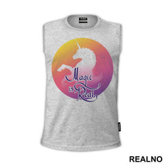 Magic Is Real Silhouette - Unicorn - Jednorog - Majica