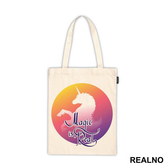 Magic Is Real Silhouette - Unicorn - Jednorog - Majica