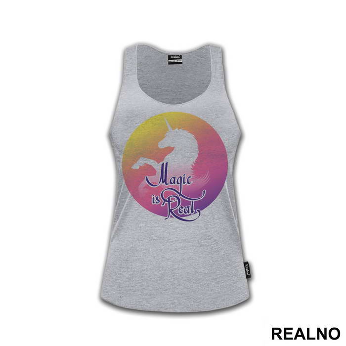 Magic Is Real Silhouette - Unicorn - Jednorog - Majica