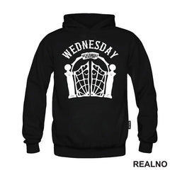 Gate - Nevermore Academy - Wednesday - Sreda