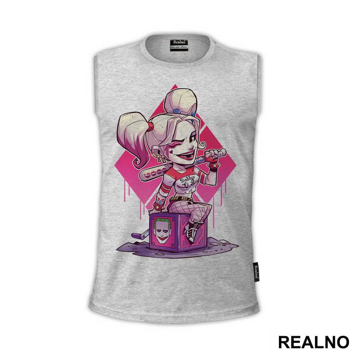 Sitting On A Joker Box - Harley Quinn - Majica