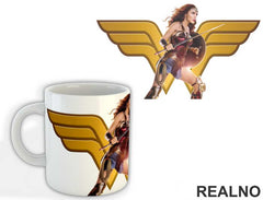 Diana And Logo - Wonder Woman - Šolja
