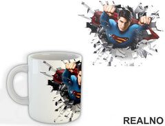 Flying Trough The Wall - Superman - Šolja