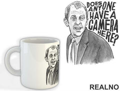 Illustration - Does Anyone Have A Camera Here - The Office - Šolja