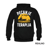 Pecanje Je Moja Terapija - Narandžasti Mesec - Fishing - Duks Pecanje Je Moja Terapija - Narandžasti Mesec - Fishing - Duks