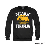 Pecanje Je Moja Terapija - Narandžasti Mesec - Fishing - Duks Pecanje Je Moja Terapija - Narandžasti Mesec - Fishing - Duks