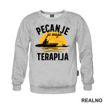 Pecanje Je Moja Terapija - Narandžasti Mesec - Fishing - Duks Pecanje Je Moja Terapija - Narandžasti Mesec - Fishing - Duks