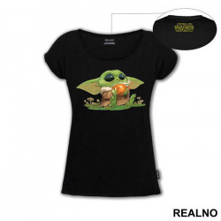 Baby Yoda Drinking Frog Tea - Yoda - Mandalorian - Star Wars - Majica Baby Yoda Drinking Frog Tea - Yoda - Mandalorian - Star Wars - Majica