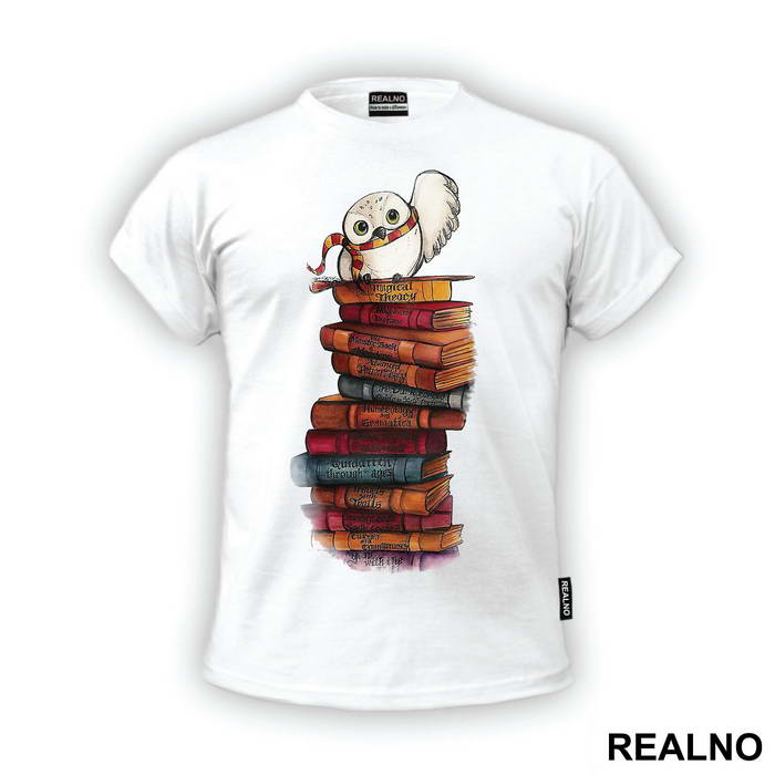 Owl On A Stack Of Books - Harry Potter - Majica