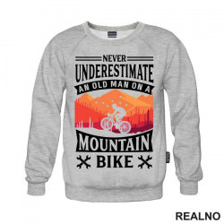 Never Underestimate An Old Man On A - Bickilovi - Bike - Duks Never Underestimate An Old Man On A - Bickilovi - Bike - Duks