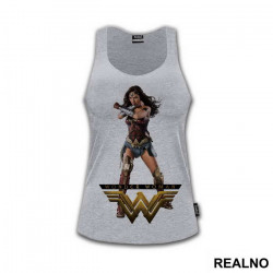 Gal Gadot And Gold Logo - Wonder Woman - Majica