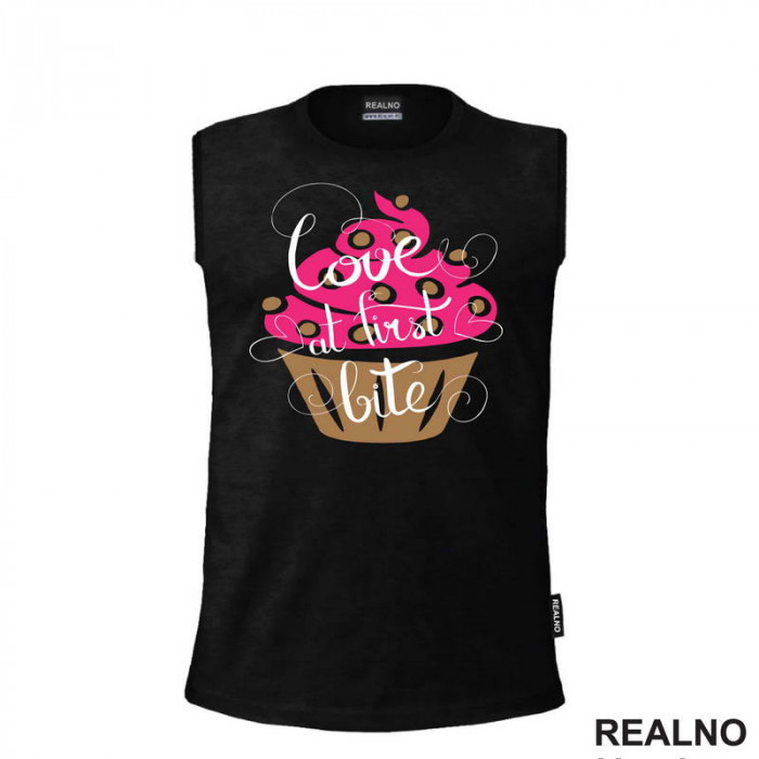 Love At First Bite - Cupcake - Hrana - Food - Majica Love At First Bite - Cupcake - Hrana - Food - Majica