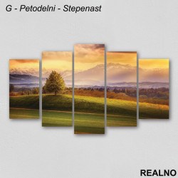 Livada, planine prekrivene snegom iznad narandžastih oblaka - Slika na platnu - Kanvas Livada, planine prekrivene snegom iznad narandžastih oblaka - Slika na platnu - Kanvas