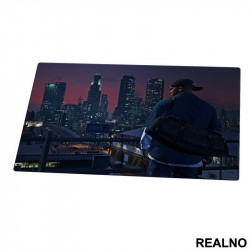 Franklin Above City - GTA 5 - Podmetač za sto
